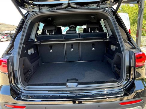 New 2025 Mercedes-Benz GLB 250 GLB 250 image 14