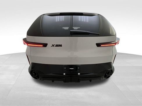 New 2023 BMW XM image 8