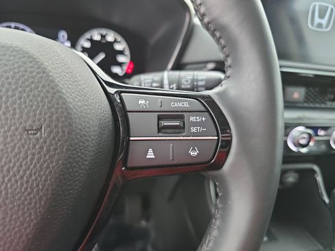 Used 2023 Honda CR-V EX-L image 18