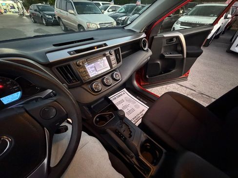 Used 2016 Toyota RAV4 LE FWD image 14