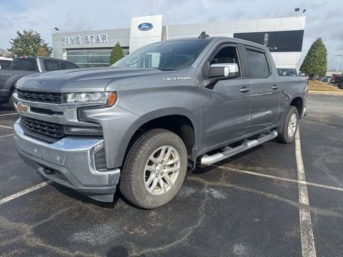 Used 2020 Chevrolet Silverado 1500 LT w/ All-Star Edition image 6