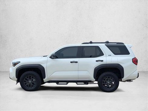 Used 2026 Toyota 4Runner SR5 AWD/4WD image 9