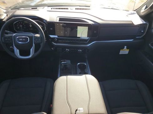 New 2026 GMC Sierra 1500 Elevation image 23