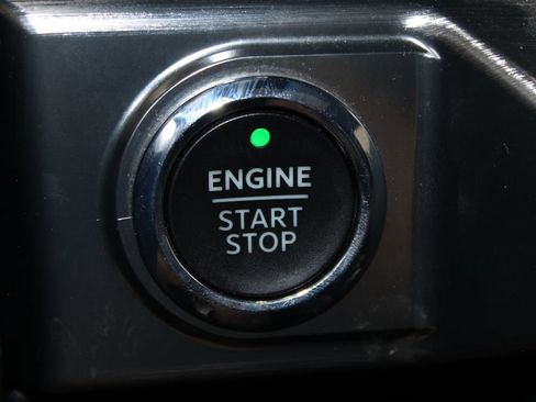 Used 2023 Ford F150 Lariat w/ Equipment Group 502A High AWD/4WD image 47