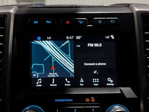 Used 2019 Ford F250 Platinum w/ Platinum Ultimate Package AWD/4WD image 9