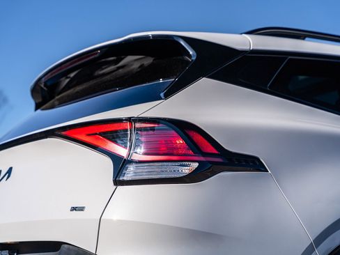 Used 2025 Kia Sportage X-Line w/ Premium Package image 14