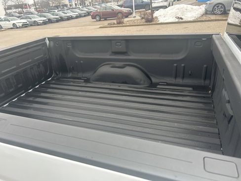 Used 2018 Chevrolet Silverado 1500 LT w/ Redline Edition image 6