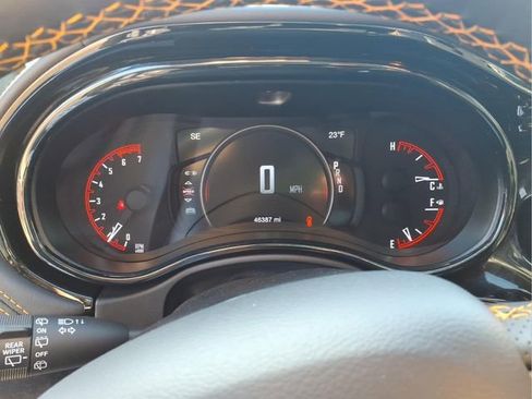 Used 2023 Dodge Durango R/T w/ Hemi Orange Plus Package image 16
