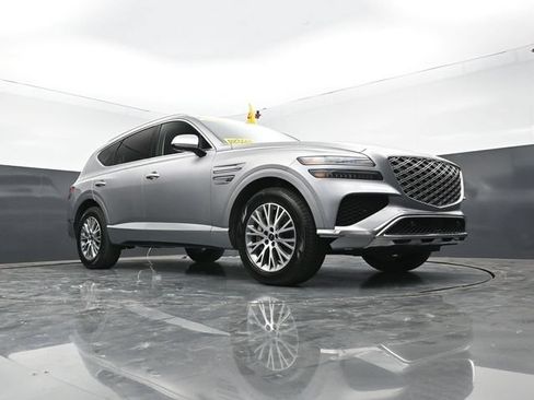 Used 2025 Genesis GV80 2.5T Standard AWD/4WD image 66
