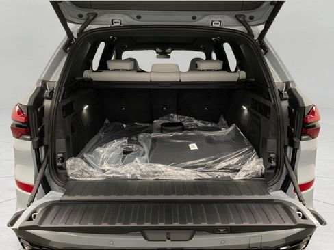 New 2026 BMW X5 xDrive40i AWD/4WD image 7