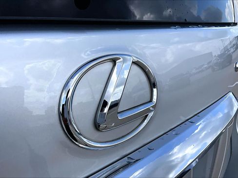Used 2016 Lexus GX 460 w/ Premium Package AWD/4WD image 30