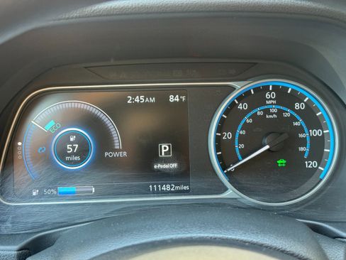 Used 2023 Nissan Leaf S FWD image 17