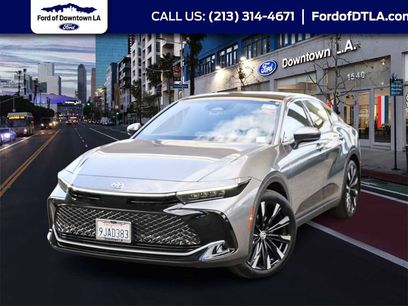 Used 2023 Toyota Crown Platinum