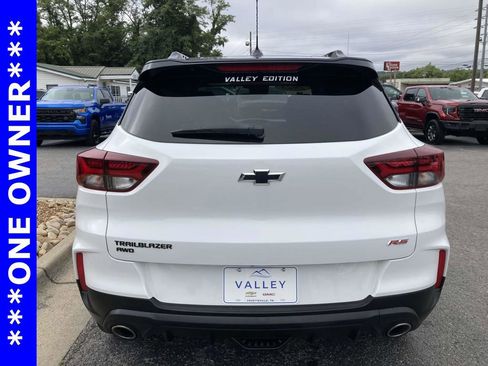 Used 2023 Chevrolet TrailBlazer RS AWD/4WD image 5