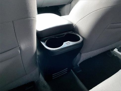 Used 2015 Toyota Tacoma 4x4 Double Cab image 28