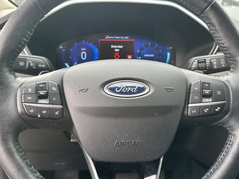 Used 2020 Ford Escape Titanium w/ Titanium Premium Package 2.0 AWD/4WD image 28