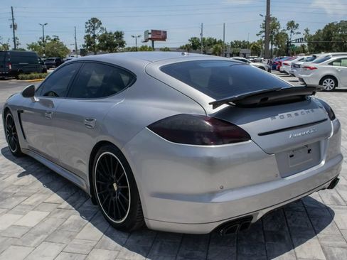 Used 2013 Porsche Panamera GTS AWD/4WD image 4
