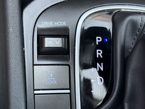 Used 2025 Hyundai Kona SEL AWD/4WD image 29