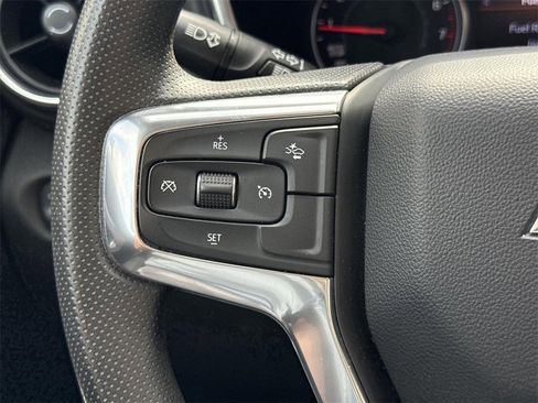 Used 2023 Chevrolet Blazer LT image 33