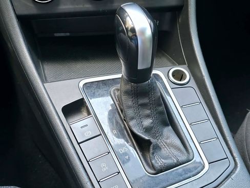 Used 2019 Volkswagen Jetta S w/ Driver Assistance Package image 23