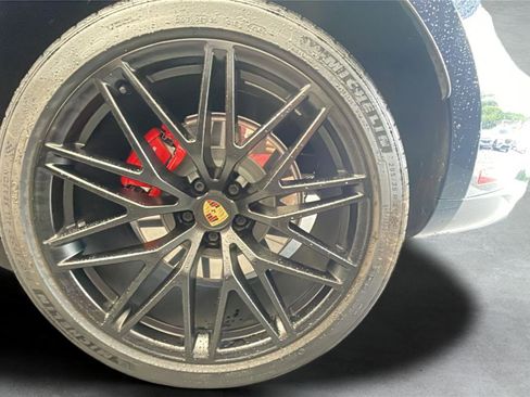 Used 2022 Porsche Macan GTS AWD/4WD image 23