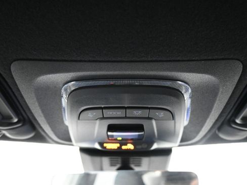 Certified 2023 Toyota Corolla SE image 17