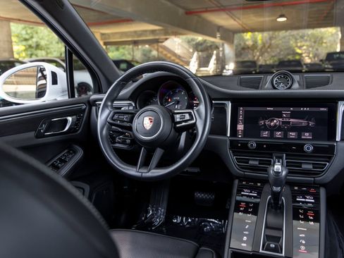 Certified 2023 Porsche Macan GTS AWD/4WD image 40