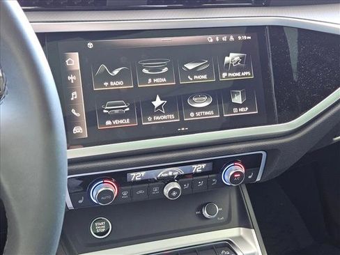 Used 2025 Audi Q3 2.0T Premium w/ Convenience Package image 12