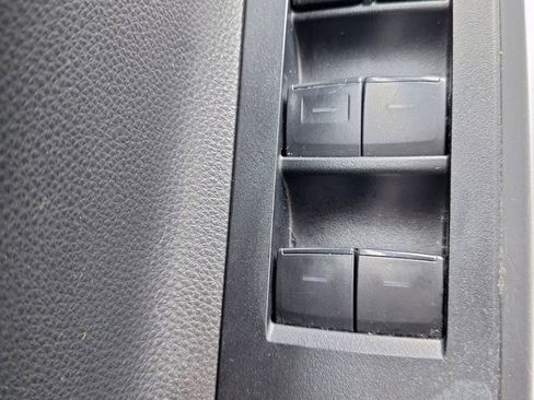 Used 2023 Toyota Highlander XLE image 20