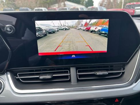 New 2026 Chevrolet Trax LT w/ Driver Confidence Package image 19