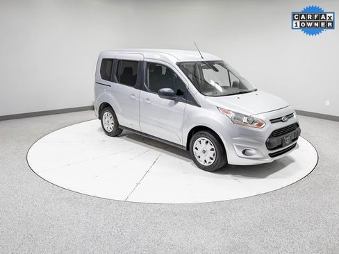 Used 2016 Ford Transit Connect XLT image 24