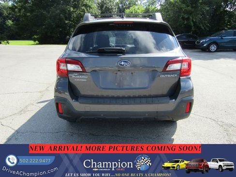 Used 2019 Subaru Outback 2.5i Limited w/ Popular Package #2 AWD/4WD image 5