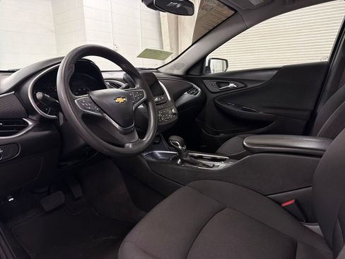 Used 2023 Chevrolet Malibu LT image 6