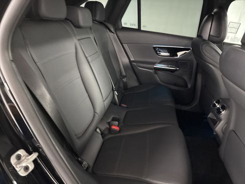 Certified 2025 Mercedes-Benz GLC 350e 4MATIC image 30