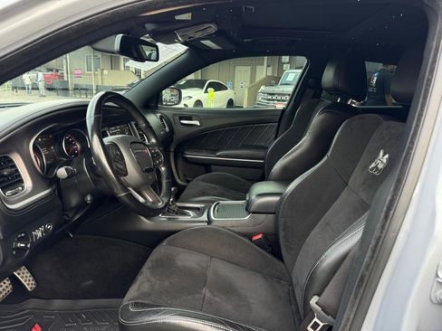 Used 2022 Dodge Charger Scat Pack w/ Plus Group image 8