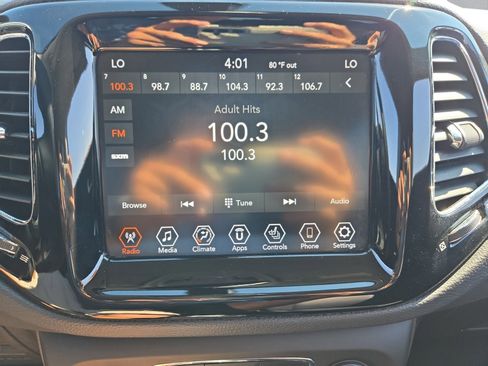 Used 2019 Jeep Compass Limited w/ Safety & Security Group AWD/4WD image 18