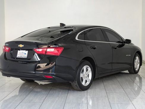 Used 2021 Chevrolet Malibu LS image 6