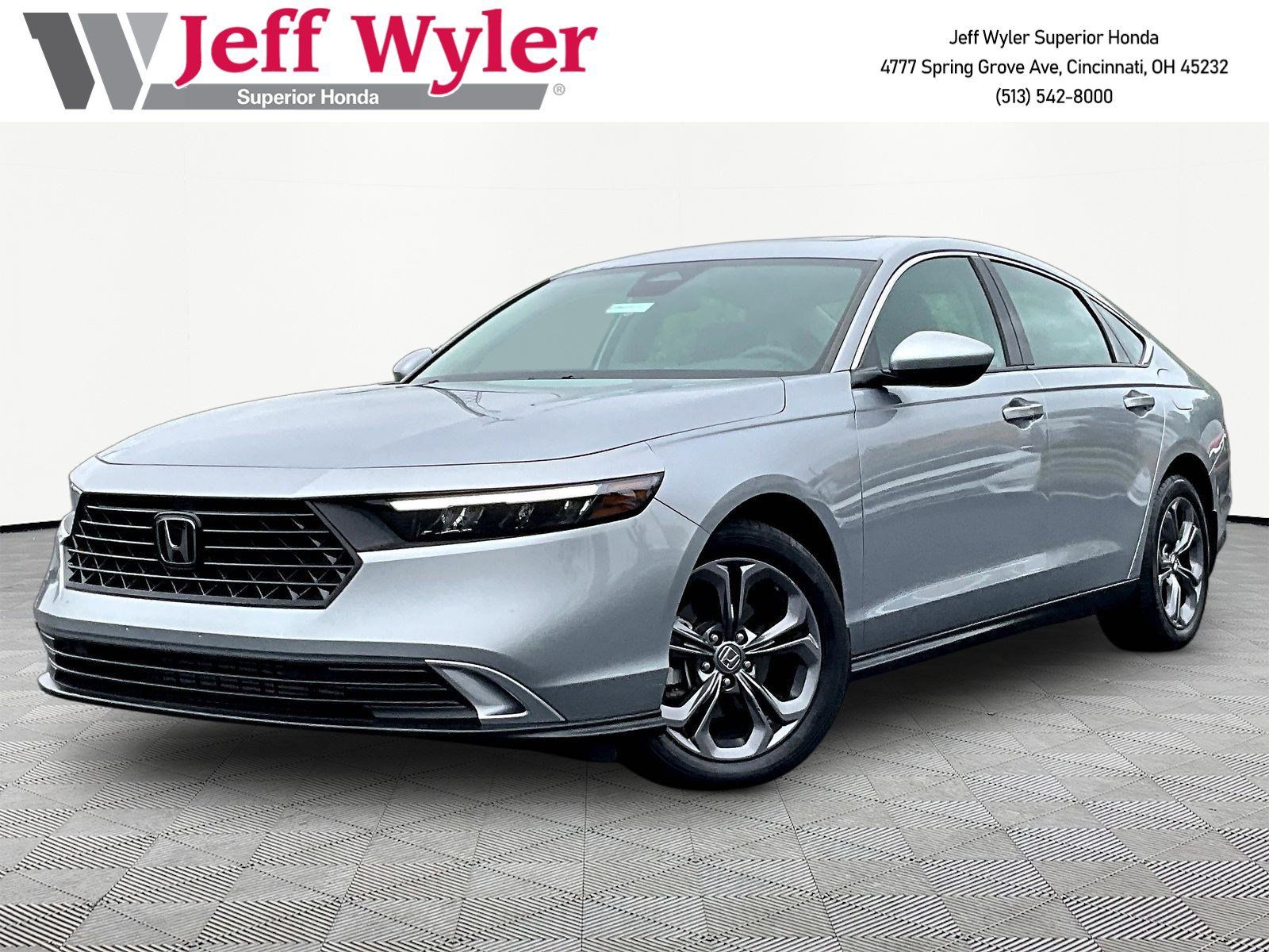 Used 2023 Honda Accord EX image 1