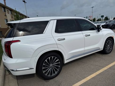 Used 2023 Hyundai Palisade Calligraphy AWD/4WD image 4