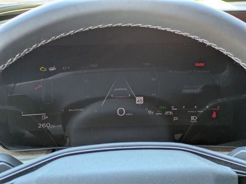 Certified 2025 Audi Q5 Premium w/ Convenience Package image 11