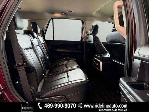 Used 2023 Ford Expedition XLT AWD/4WD image 19