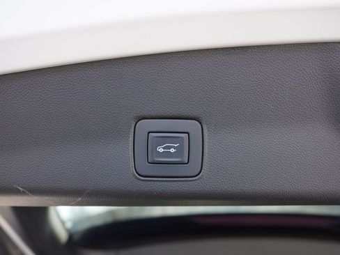 Used 2021 Chevrolet TrailBlazer ACTIV w/ Sun and Liftgate Package image 21