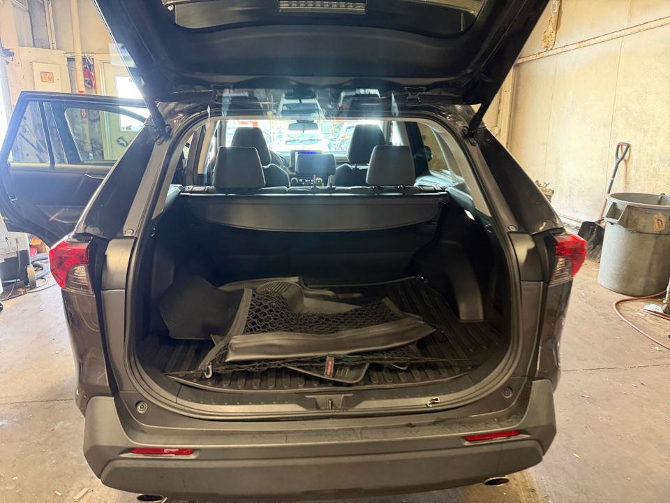 Certified 2024 Toyota RAV4 XLE w/ Convenience Package AWD/4WD image 18