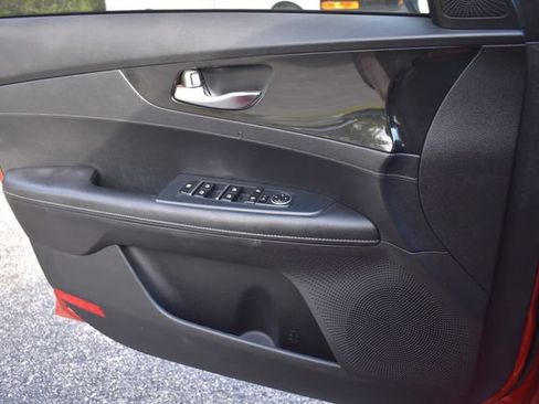 Used 2021 Kia Forte GT-Line FWD image 30