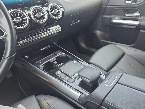 Certified 2021 Mercedes-Benz GLA 250 image 25