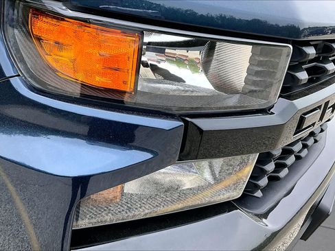 Used 2021 Chevrolet Silverado 1500 Custom Trail Boss AWD/4WD image 27