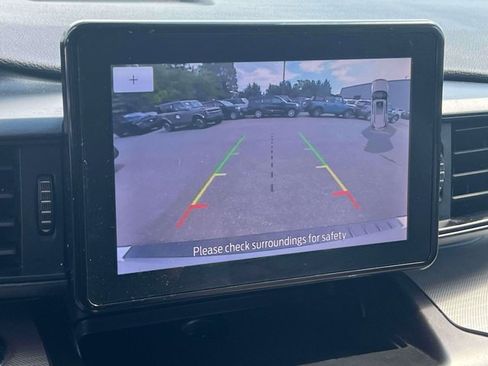 Used 2020 Ford Explorer XLT AWD/4WD image 39