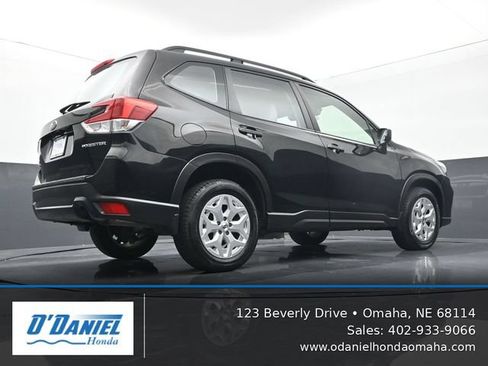 Used 2019 Subaru Forester w/ Alloy Wheel Package AWD/4WD image 12