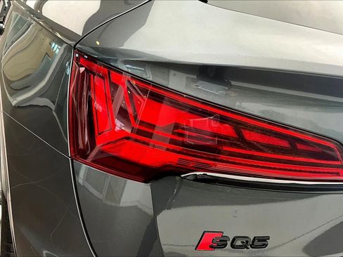 Used 2024 Audi SQ5 Premium Plus w/ S Sport Package image 26