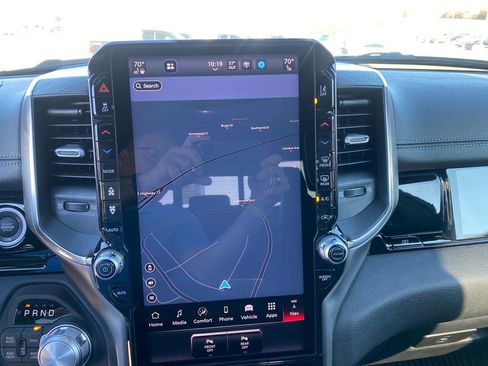 Used 2025 RAM 1500 Laramie w/ Night Edition image 21